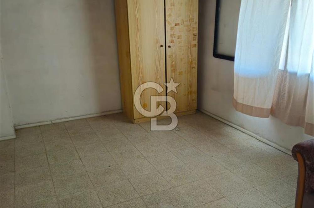 Karaburun Çatalkaya'da Deniz Manzaralı Müstakil Ev