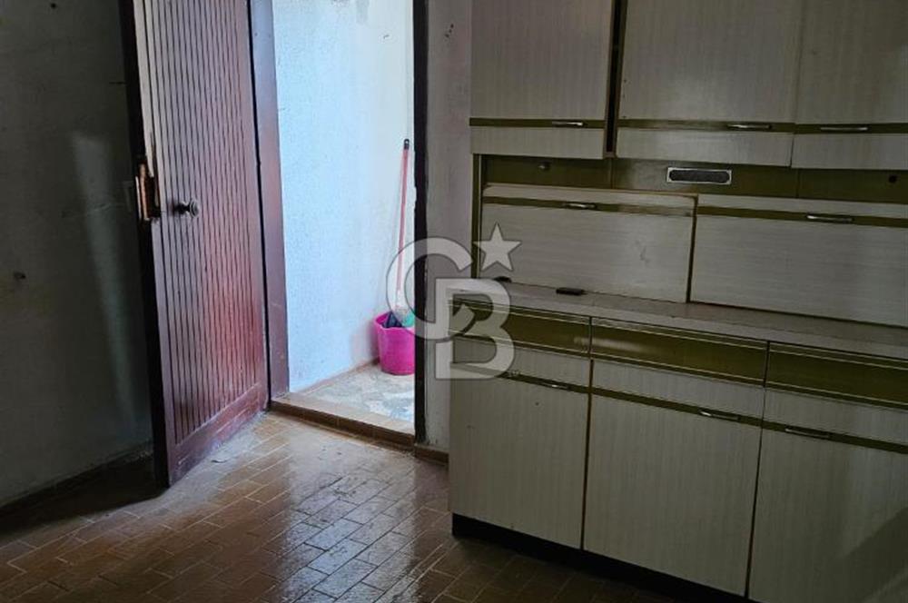 Karaburun Çatalkaya'da Deniz Manzaralı Müstakil Ev