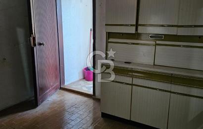 Karaburun Çatalkaya'da Deniz Manzaralı Müstakil Ev