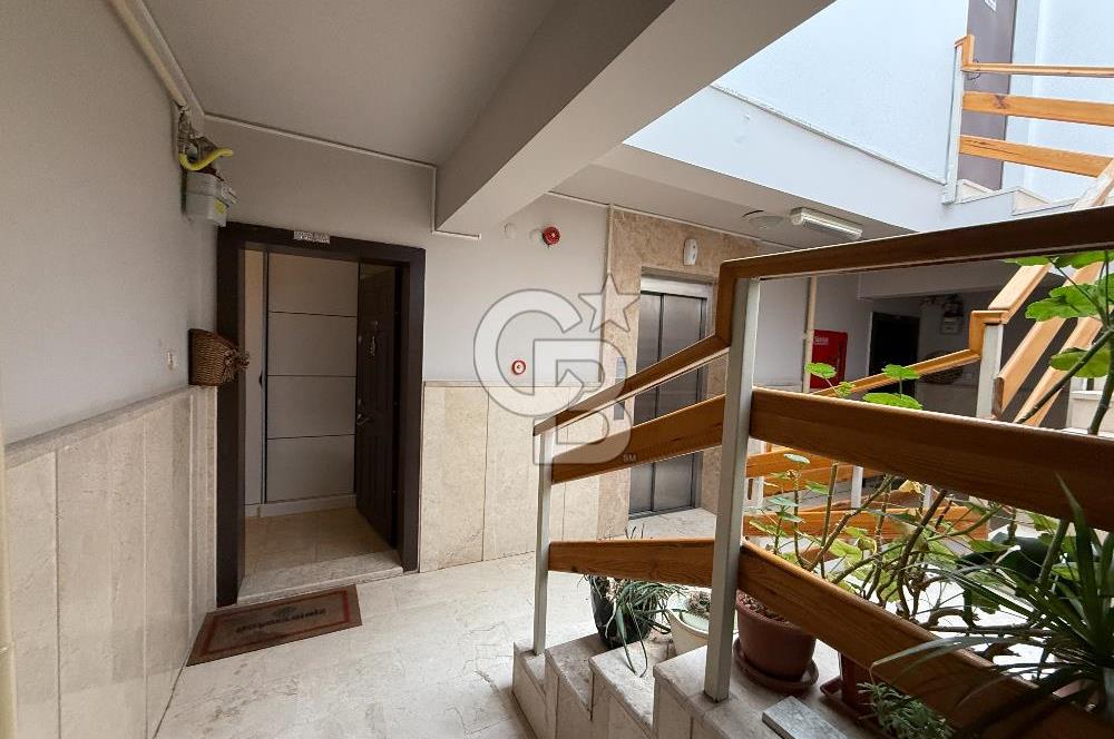 ÇANKAYA KARAPINARDA ŞEHİR VE ORMAN MANZARALI SATILIK 5+1 DUBLEKS