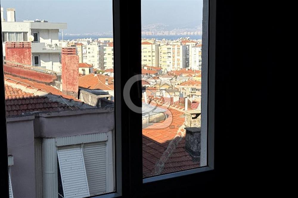 Denizmende Deniz Manzaralı Otoparklı Asansörlü 2+1 Satılık Daire