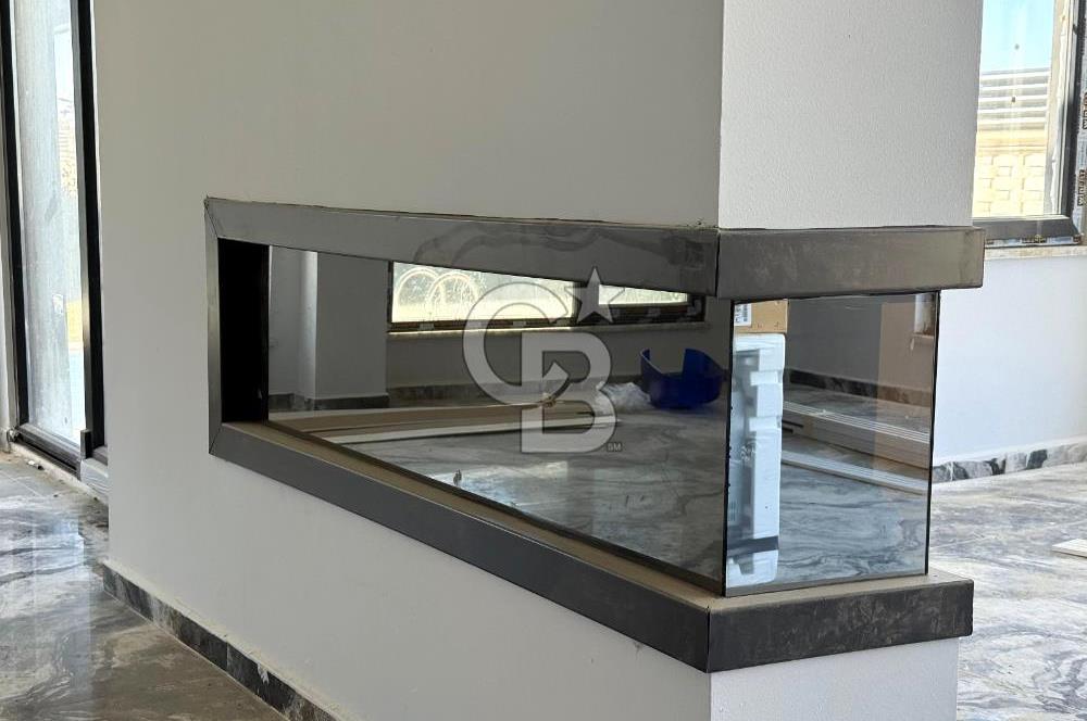 Tepe Mavi Villalarında Lüks ve Ferah Villa !