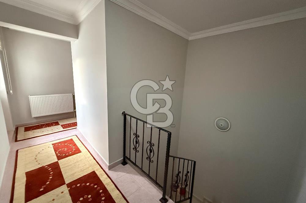 ÇANKAYA KARAPINARDA ŞEHİR VE ORMAN MANZARALI SATILIK 5+1 DUBLEKS