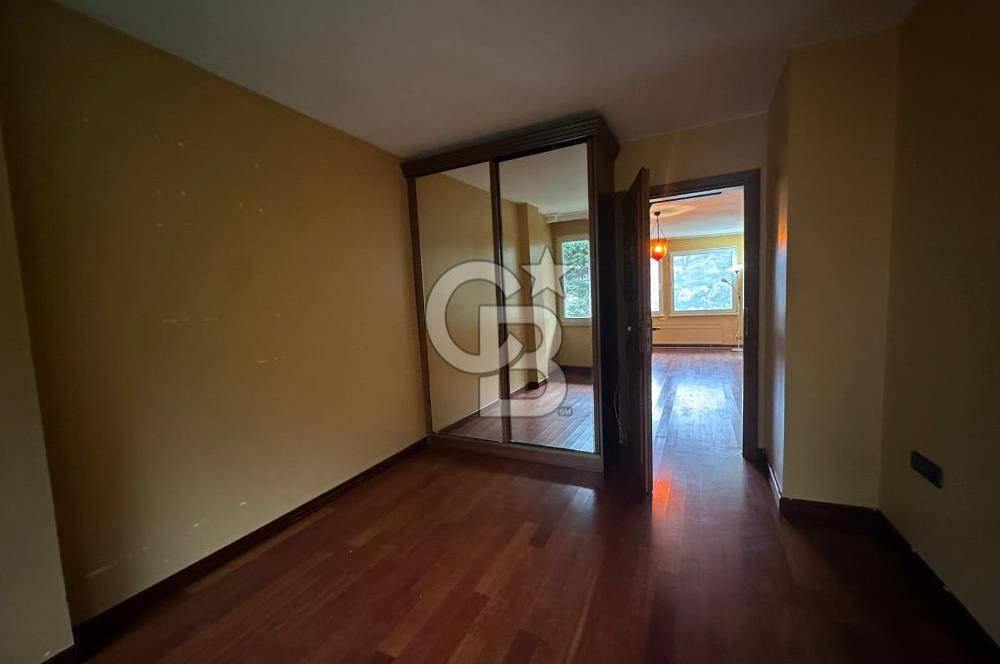 Sarıyer Yeni Dostlar Sitesi Orman Manzaralı Müstakil Villa