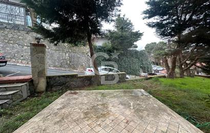 Sarıyer Yeni Dostlar Sitesi Orman Manzaralı Müstakil Villa