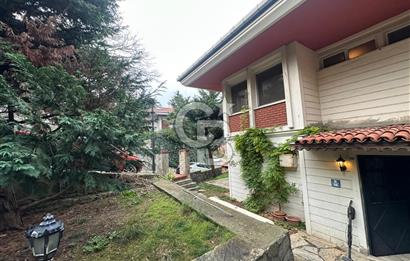Sarıyer Yeni Dostlar Sitesi Orman Manzaralı Müstakil Villa