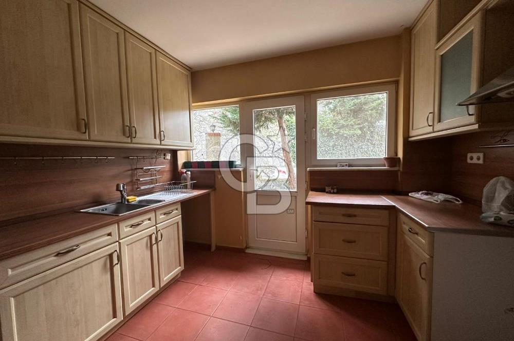 Sarıyer Yeni Dostlar Sitesi Orman Manzaralı Müstakil Villa