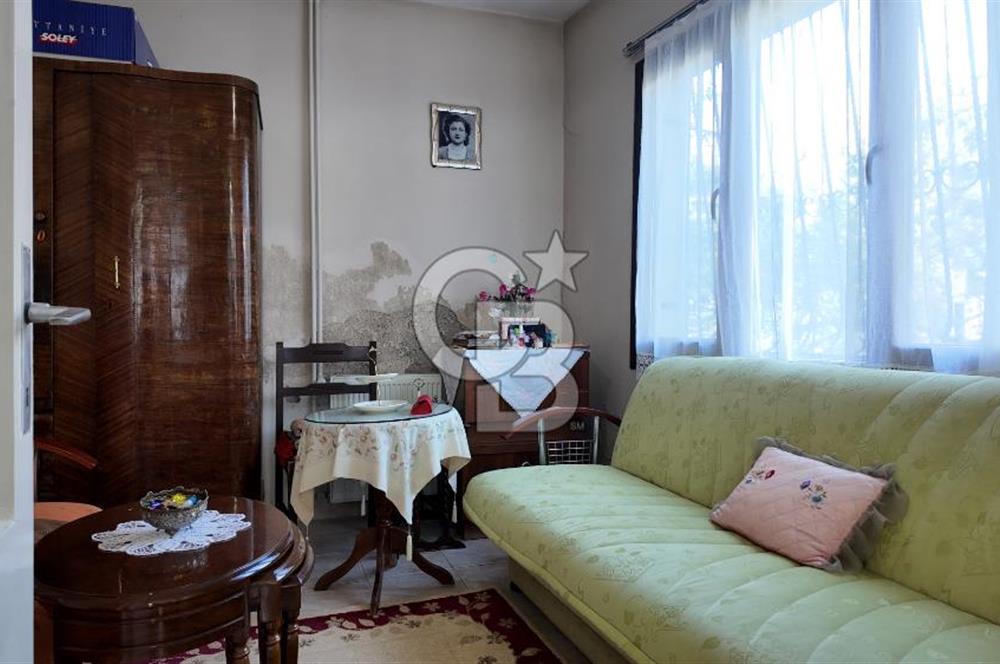 Sahilevleri 227 m² Villa İmarlı Arsa + 2 Daire