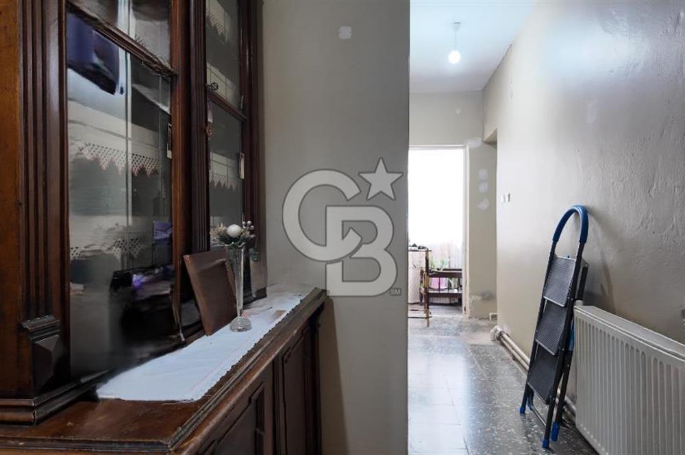 Sahilevleri 227 m² Villa İmarlı Arsa + 2 Daire