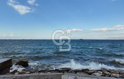 Sahilevleri 227 m² Villa İmarlı Arsa + 2 Daire