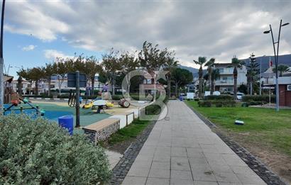 Sahilevleri 227 m² Villa İmarlı Arsa + 2 Daire