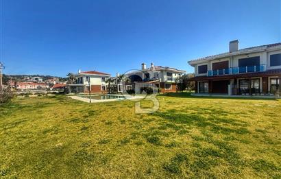 Dalyan Marinaya Sıfır Deniz Manzaralı 3+1 Satılık Havuzlu Villa