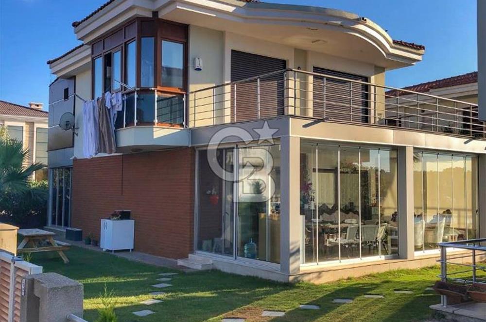 Dalyan Marinaya Sıfır Deniz Manzaralı 3+1 Satılık Havuzlu Villa