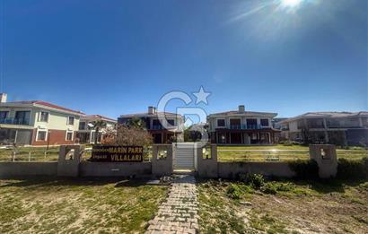 Dalyan Marinaya Sıfır Deniz Manzaralı 3+1 Satılık Havuzlu Villa