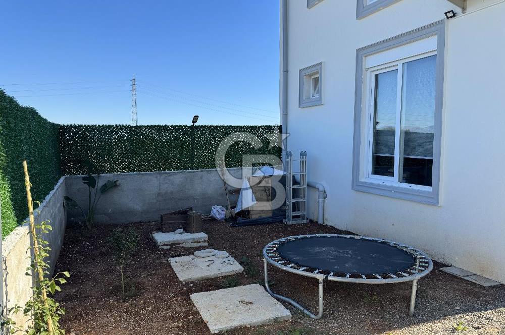 Antalya Çamköy'de Daire fiyatına müstakil villa konforu