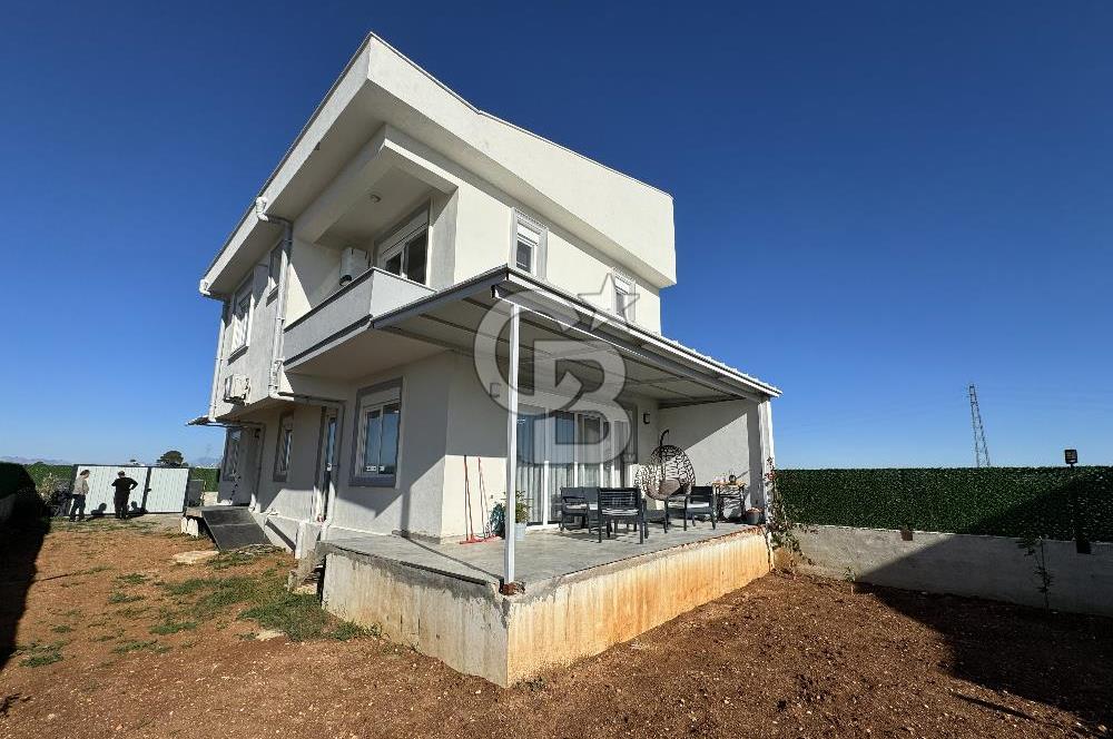 Antalya Çamköy'de Daire fiyatına müstakil villa konforu
