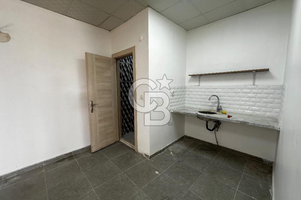 ÇİĞLİ ŞİRİNTEPE MAHALLESİNDE CADDE ÜZERİ 135m2  KİRALIK İŞYERİ