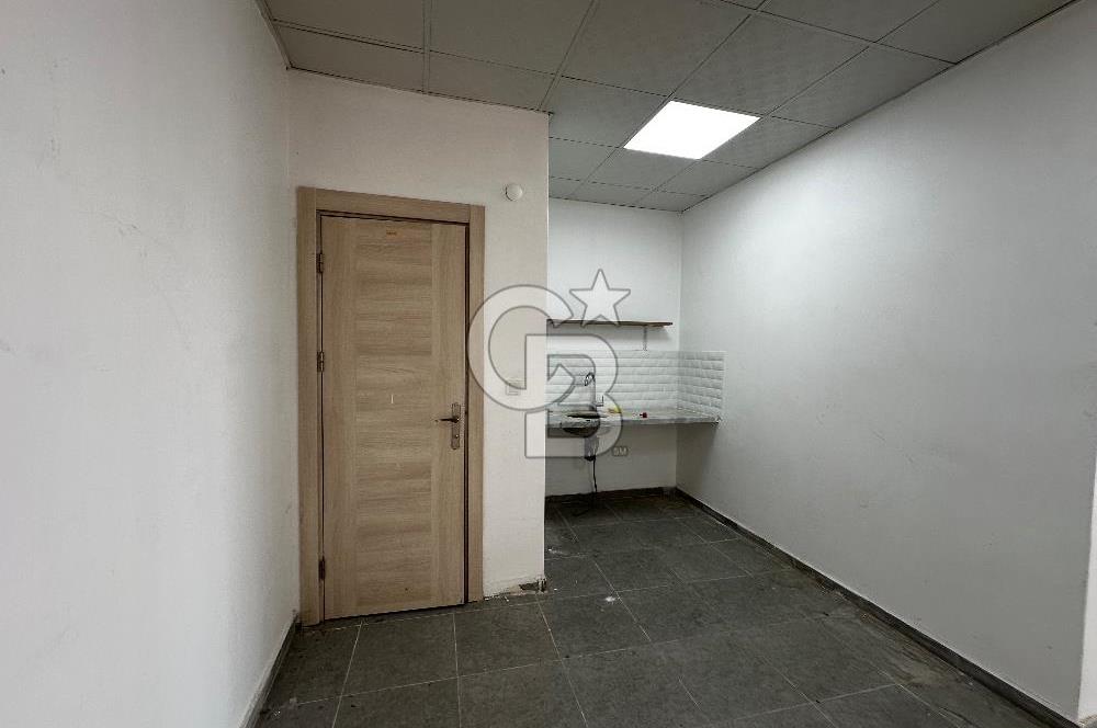 ÇİĞLİ ŞİRİNTEPE MAHALLESİNDE CADDE ÜZERİ 135m2  KİRALIK İŞYERİ