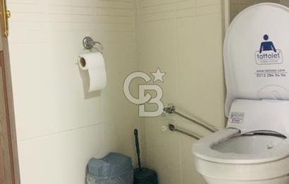 GOP VEDAT DOLAY CADDESİNDE KURUMSAL KİRACILI SATILIK MAĞAZA