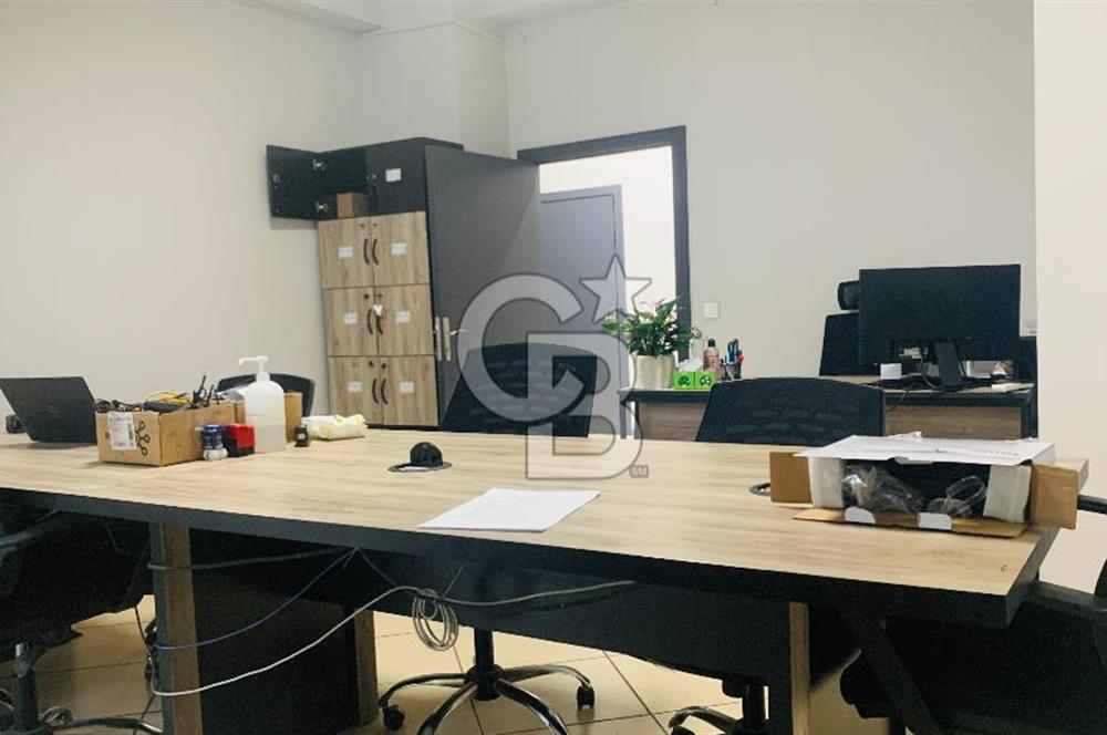 GOP VEDAT DOLAY CADDESİNDE KURUMSAL KİRACILI SATILIK MAĞAZA
