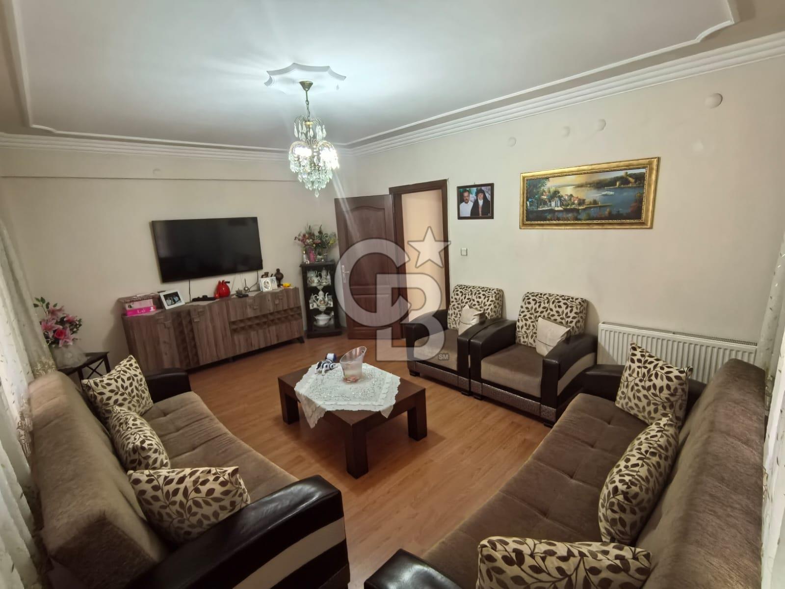 İzmir Karşıyaka Şemikler'de İzban Yakını Satılık 3+1 Daire CB PH