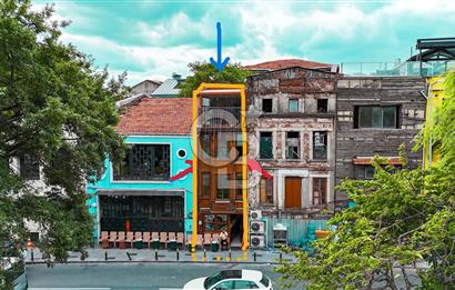 Fatih Balat Satılık Yenilenmiş Haliç Manzaralı Komple Bina