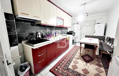 SULTAN FATİH CADDESİ YAKINI SİTE İÇERİSİNDE 2 CAM BALKONLU 3+1