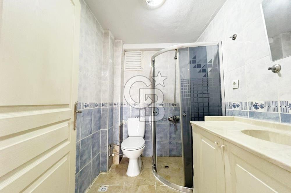 ŞEHİTLER CADDESİ ÜZERİNDE MASRAFSIZ MANZARALI 2. KATTA ACİL 3+1