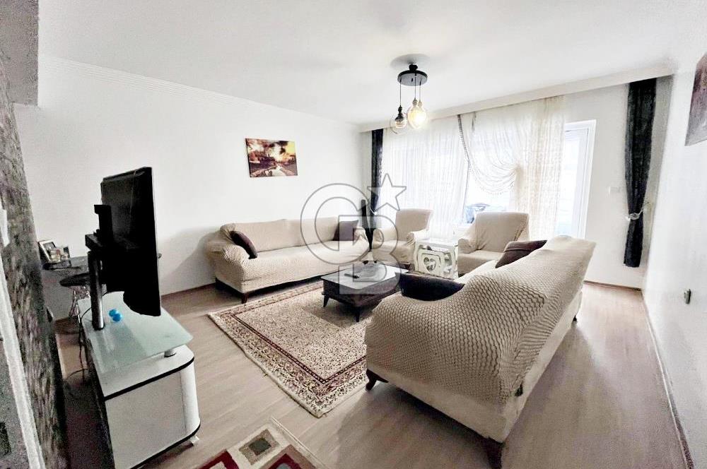 SULTAN FATİH CADDESİ YAKINI SİTE İÇERİSİNDE 2 CAM BALKONLU 3+1