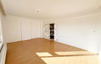 ŞEHİTLER CADDESİ ÜZERİNDE MASRAFSIZ MANZARALI 2. KATTA ACİL 3+1