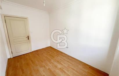 ŞEHİTLER CADDESİ ÜZERİNDE MASRAFSIZ MANZARALI 2. KATTA ACİL 3+1