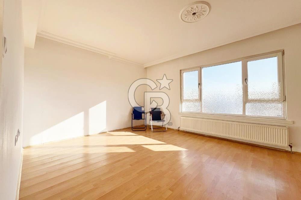 ŞEHİTLER CADDESİ ÜZERİNDE MASRAFSIZ MANZARALI 2. KATTA ACİL 3+1