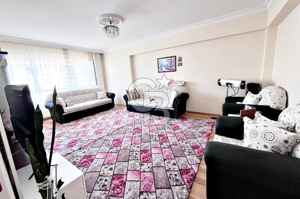 CADDE YAKINI ASANSÖRLÜ İSKANLI ARA KATTA MANZARALI ÖN CEPHE 3+1