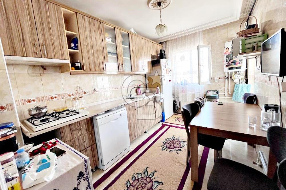 CADDE YAKINI ASANSÖRLÜ İSKANLI ARA KATTA MANZARALI ÖN CEPHE 3+1