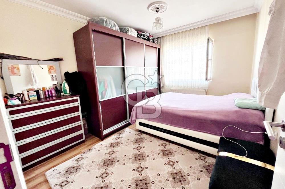 CADDE YAKINI ASANSÖRLÜ İSKANLI ARA KATTA MANZARALI ÖN CEPHE 3+1