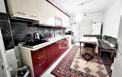 SULTAN FATİH CADDESİ YAKINI SİTE İÇERİSİNDE 2 CAM BALKONLU 3+1