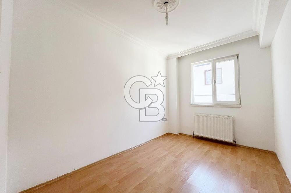 ŞEHİTLER CADDESİ ÜZERİNDE MASRAFSIZ MANZARALI 2. KATTA ACİL 3+1