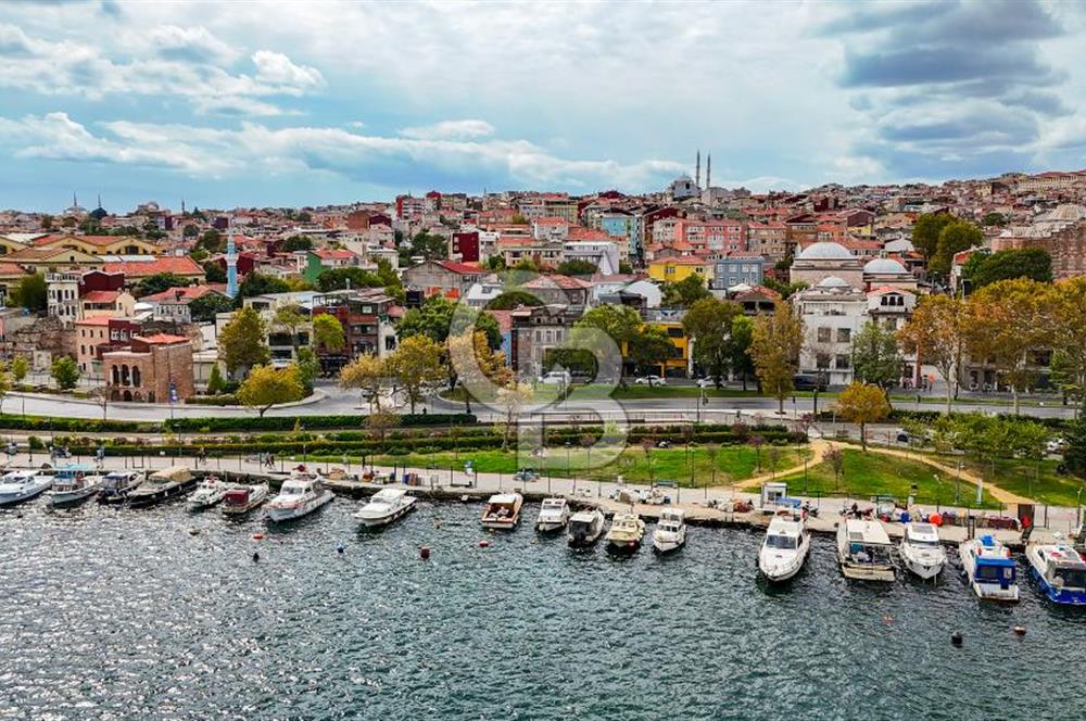 Fatih Balat Satılık Yenilenmiş Haliç Manzaralı Komple Bina