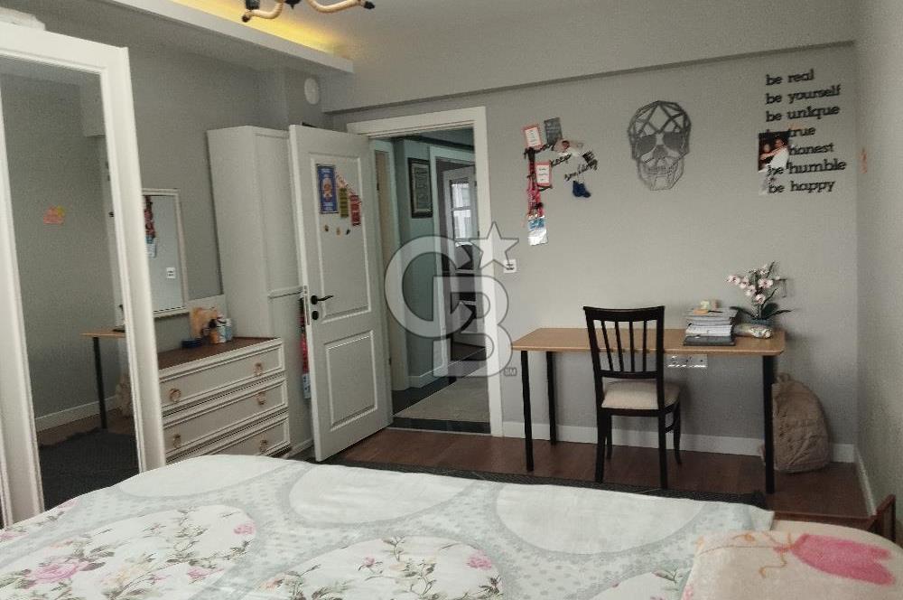 SATILIK 3+1 GÜNEY BATI CEPHE KULLANIŞLI DAİRE