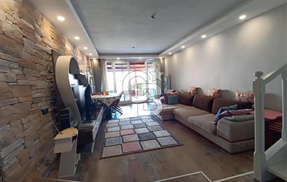 ÖZEL PLAJLI SİTEDE DENİZ MANZARALI TAMAMEN YENİLENMİŞ LÜKS VİLLA