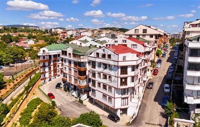 Çekmeköy Merkez Mah Safranbolu Evleri Kiralık Dükkan Depo