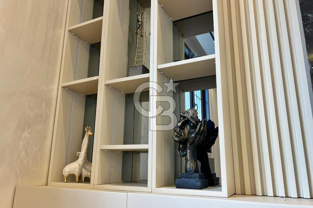 CADDE YANI ULTRA LÜX YAPILI 3+1 GENİŞ FERAH DAİRE
