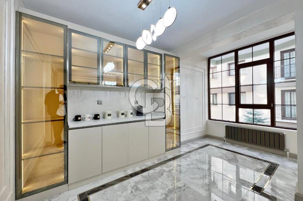 CADDE YANI ULTRA LÜX YAPILI 3+1 GENİŞ FERAH DAİRE