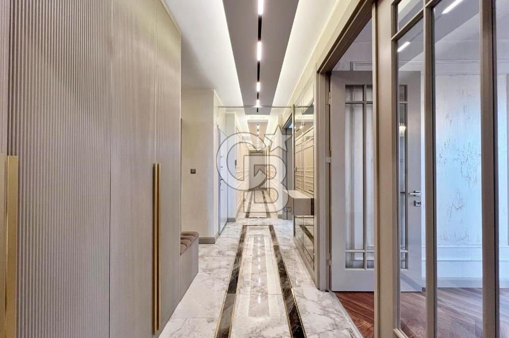 CADDE YANI ULTRA LÜX YAPILI 3+1 GENİŞ FERAH DAİRE