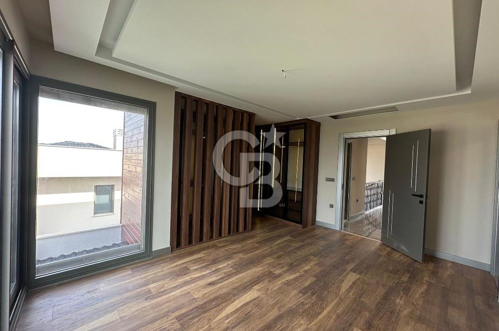 Guzelbahce’de Luks Smart Villa