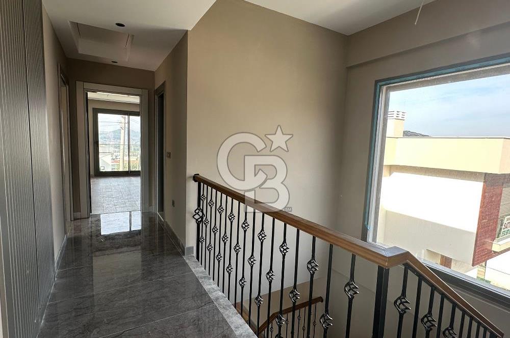 Guzelbahce’de Luks Smart Villa