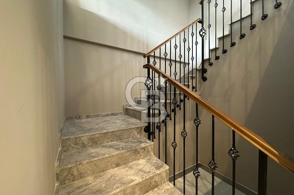 Guzelbahce’de Luks Smart Villa