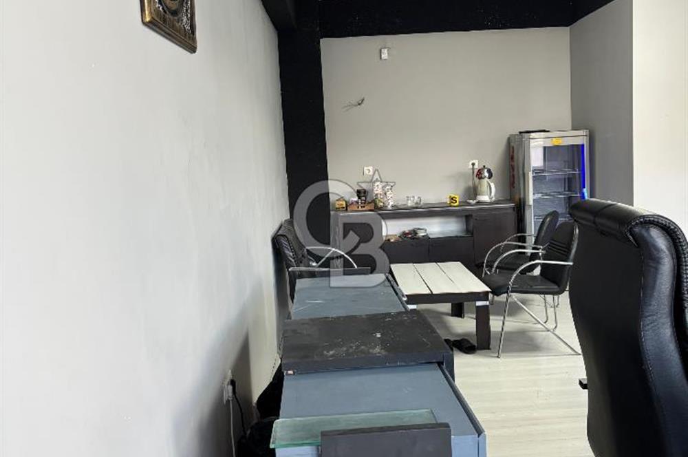 PURSAKLAR BELEDİYESİ YAKINI MY PLAZADA SATILIK OFİS 