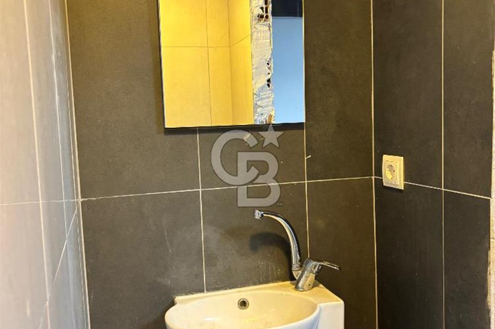 PURSAKLAR BELEDİYESİ YAKINI MY PLAZADA SATILIK OFİS 