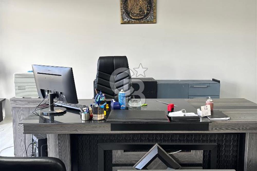 PURSAKLAR BELEDİYESİ YAKINI MY PLAZADA SATILIK OFİS 